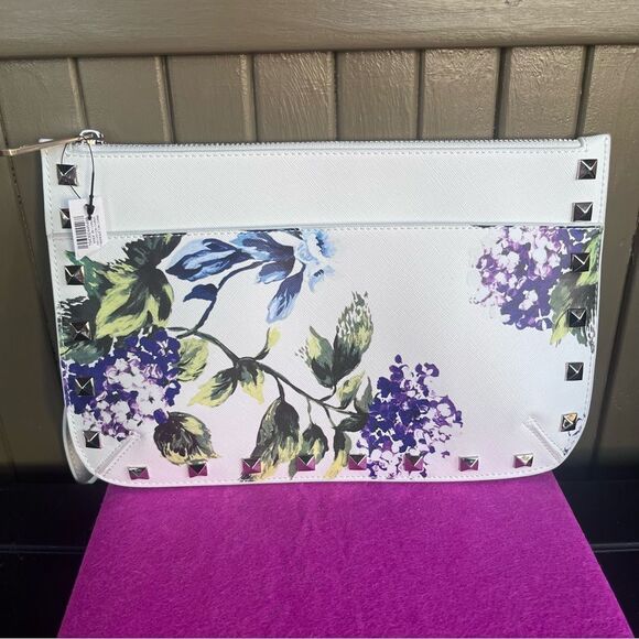 White House Black Market Faux Leather White Purple Lilac Silver Stud Wrislet - Picture 1 of 8